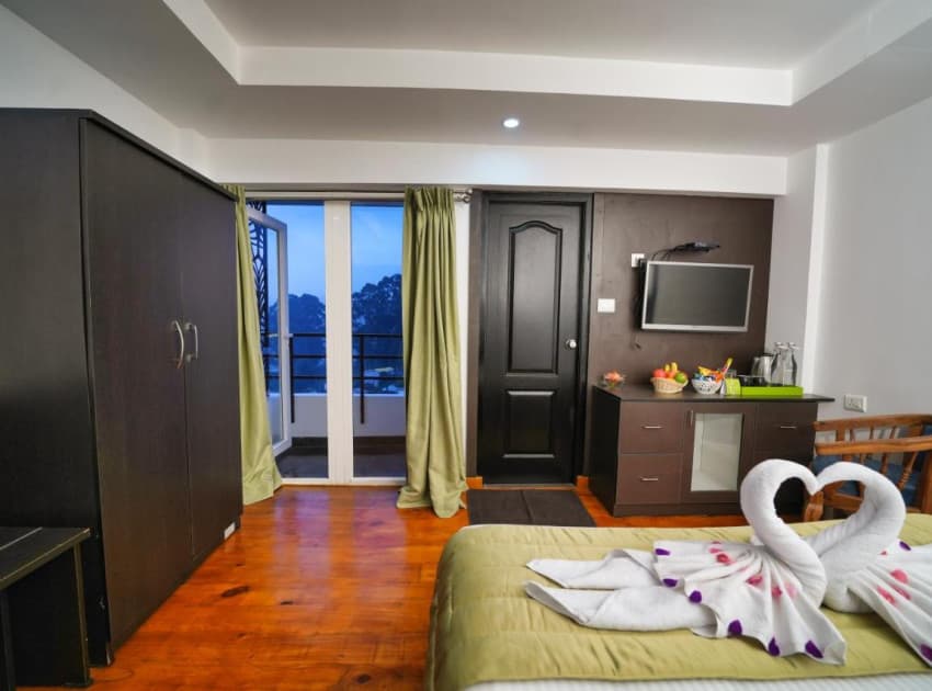 Book Executive Room room in Kodaikanal